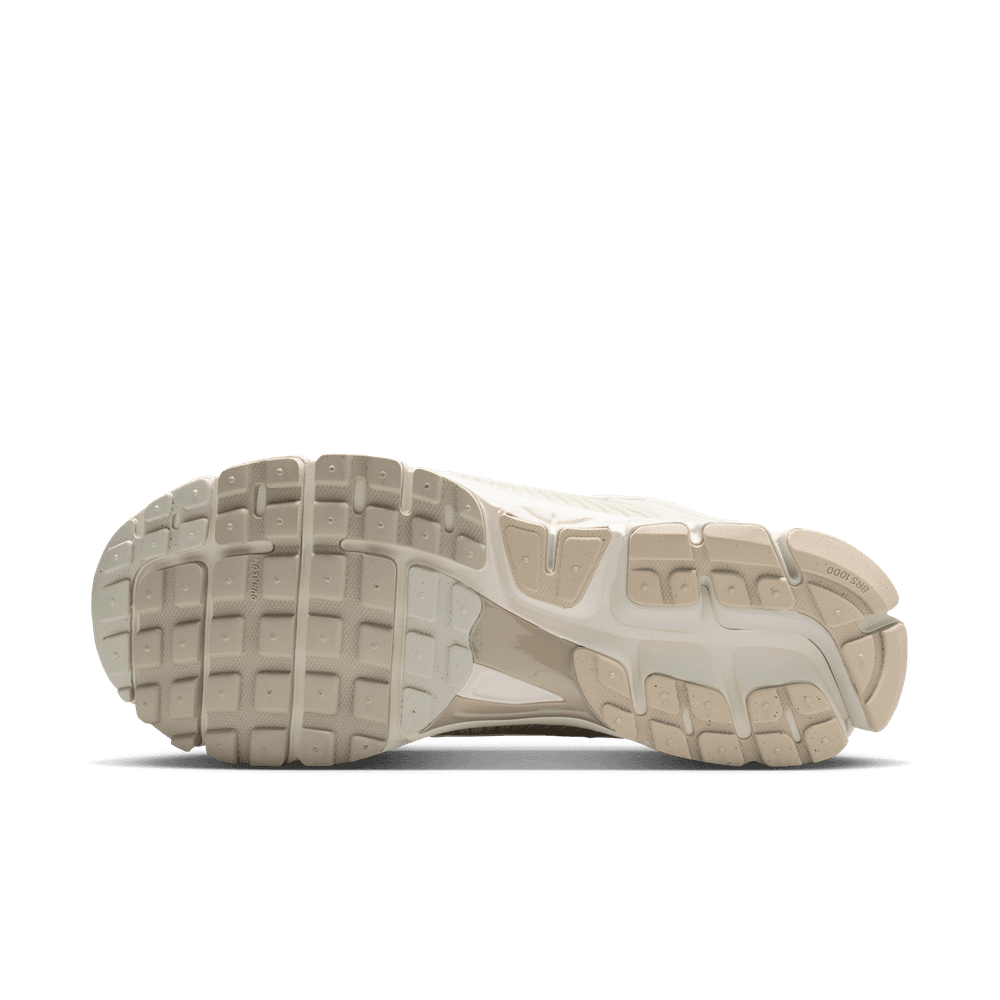 Men's Nike Zoom Vomero 5 - PHANTON