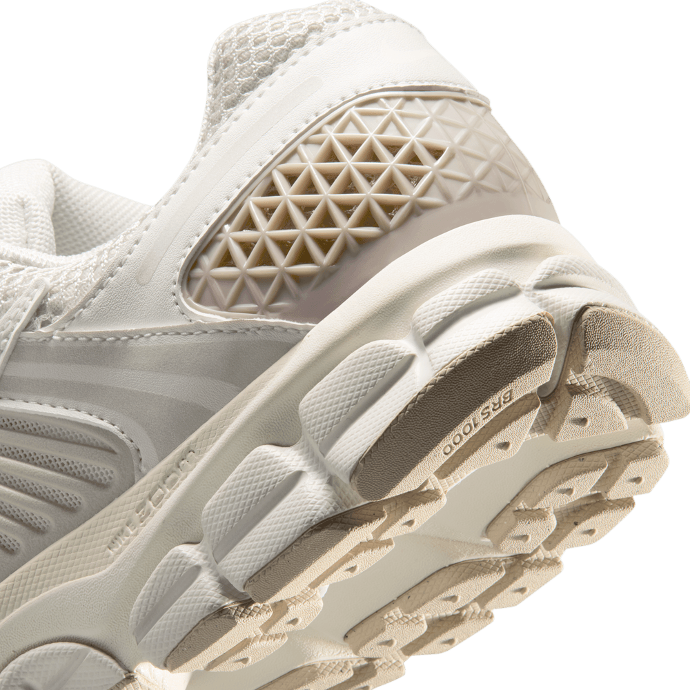 Men's Nike Zoom Vomero 5 - PHANTON